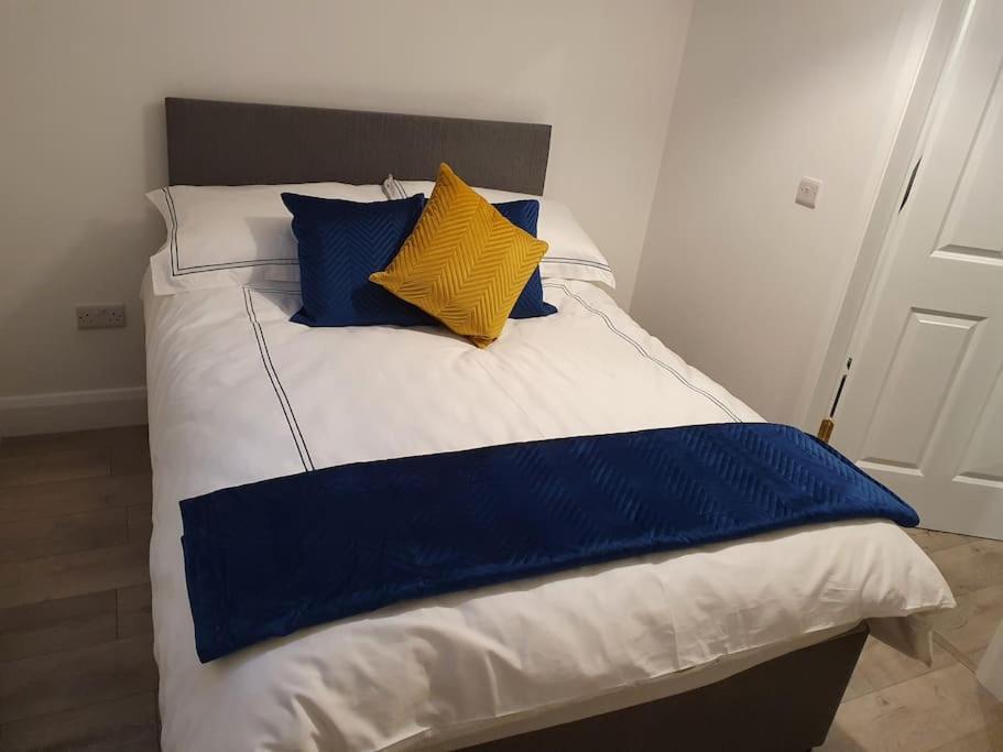 Апартаменты The Loft, Killybegs Донегол Экстерьер фото